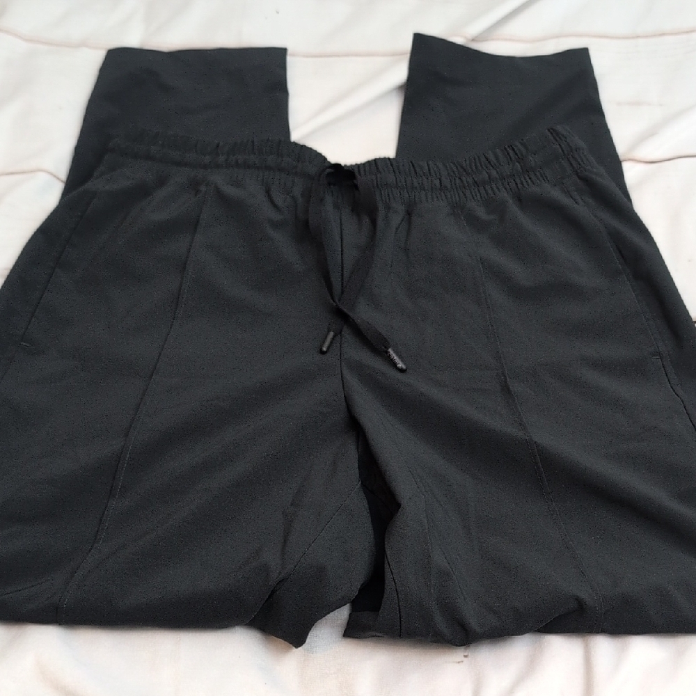 Women's Calme Black Track Pants by Jonny Was size Medium Amazingly Comfortable